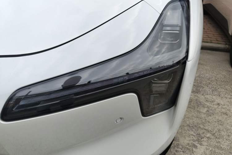 Used XPeng MONA M03 2025 600 with Ultra-Long Range Max Left Front Headlight
