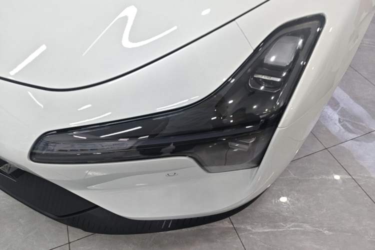 Used XPeng MONA M03 2025 600 with Ultra-Long Range Max Left Front Headlight