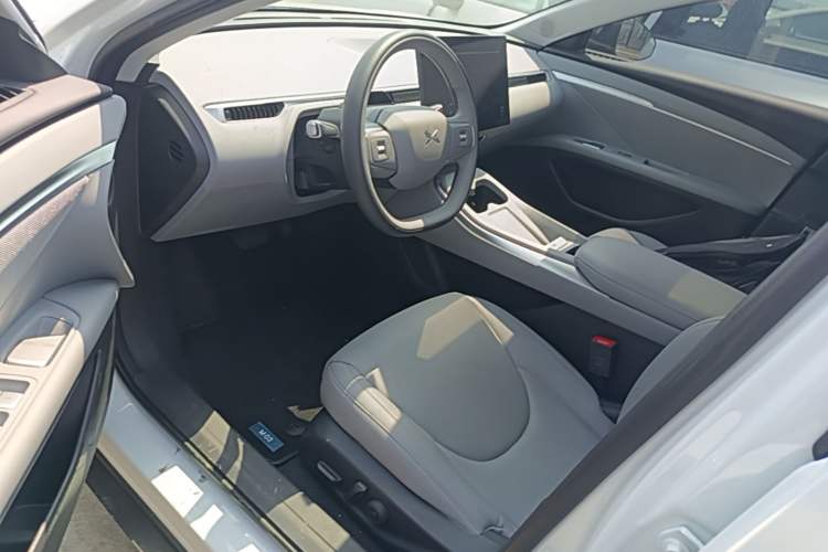 Used XPeng MONA M03 2025 600 with Ultra-Long Range Max Left Front Seat
