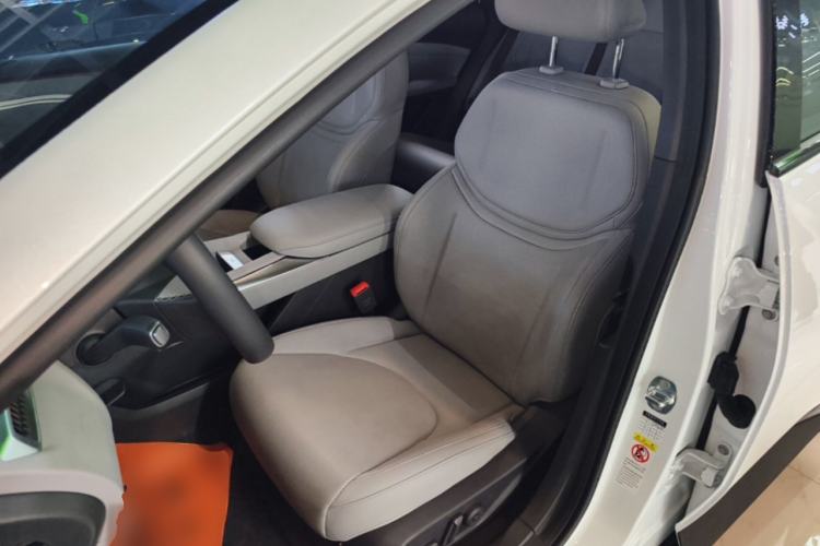 Used XPeng MONA M03 2025 600 with Ultra-Long Range Max Left Front Seat