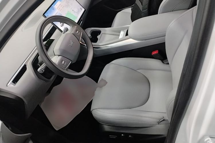Used XPeng MONA M03 2025 600 with Ultra-Long Range Max Left Front Seat