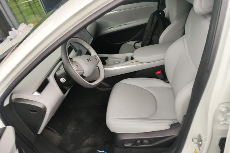 Used XPeng MONA M03 2025 600 with Ultra-Long Range Max Left Front Seat