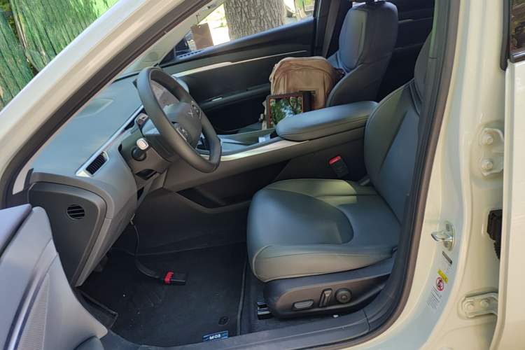 Used XPeng MONA M03 2025 600 with Ultra-Long Range Max Left Front Seat