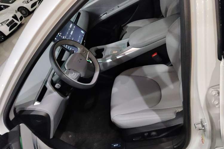 Used XPeng MONA M03 2025 600 with Ultra-Long Range Max Left Front Seat