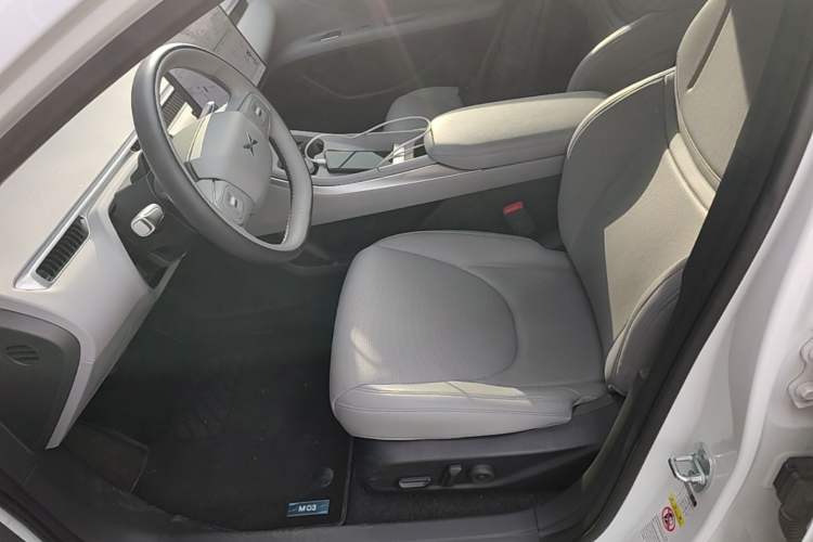 Used XPeng MONA M03 2025 600 with Ultra-Long Range Max Left Front Seat