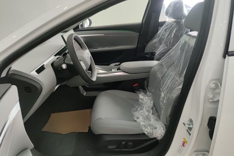 Used XPeng MONA M03 2025 515 Long-Range Plus Left Front Seat