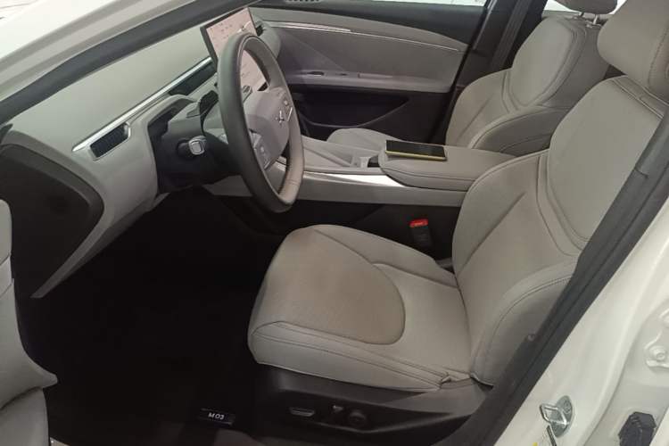 Used XPeng MONA M03 2025 600 with Ultra-Long Range Max Left Front Seat