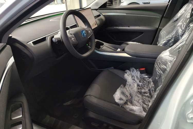 Used XPeng MONA M03 2025 502 Long-Range Max Left Front Seat