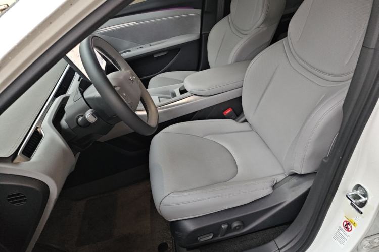 Used XPeng MONA M03 2025 502 Long-Range Max Left Front Seat