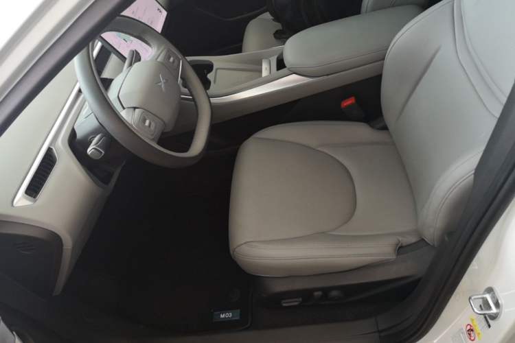 Used XPeng MONA M03 2025 600 with Ultra-Long Range Max Left Front Seat
