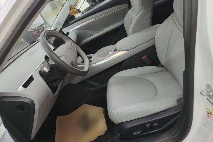 Used XPeng MONA M03 2025 600 with Ultra-Long Range Max Left Front Seat