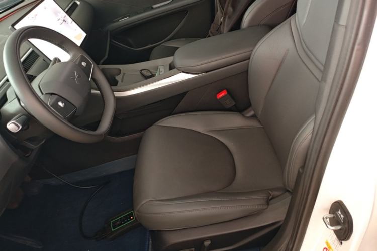 Used XPeng MONA M03 2025 620 Ultra-Long Range Plus Left Front Seat