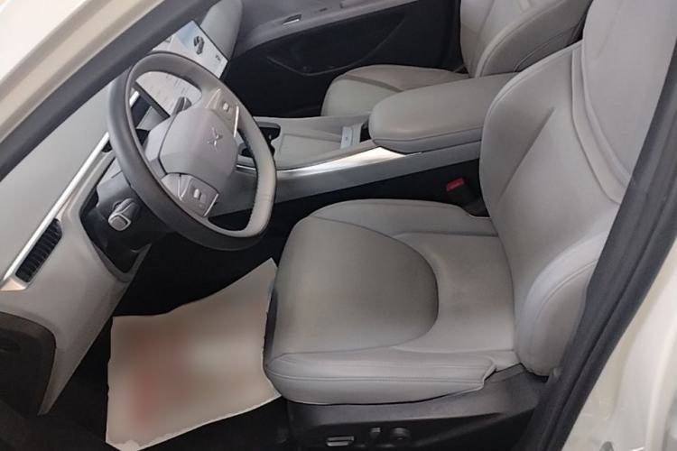 Used XPeng MONA M03 2025 600 with Ultra-Long Range Max Left Front Seat