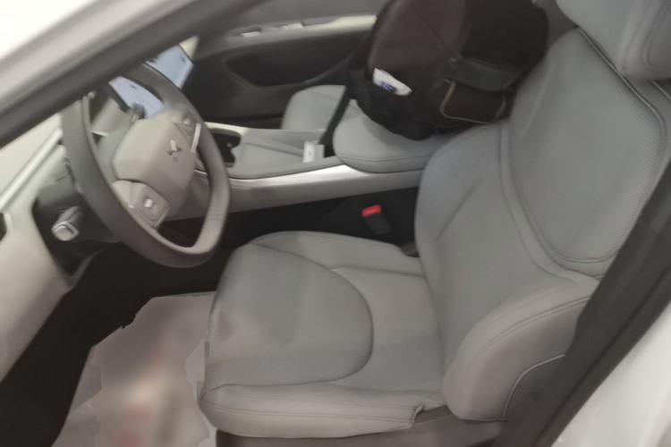 Used XPeng MONA M03 2025 600 with Ultra-Long Range Max Left Front Seat