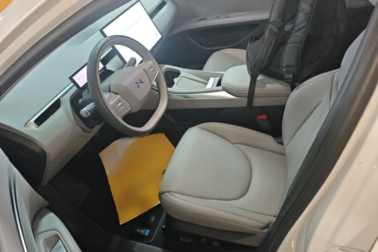 Used XPeng MONA M03 2025 600 with Ultra-Long Range Max Left Front Seat