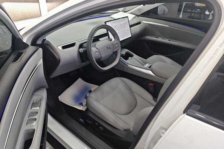 Used XPeng MONA M03 2025 600 with Ultra-Long Range Max Left Front Seat