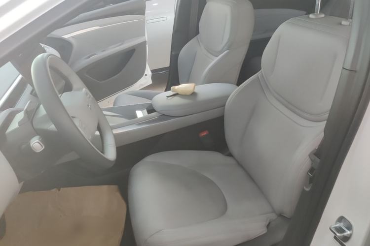 Used XPeng MONA M03 2025 600 with Ultra-Long Range Max Left Front Seat