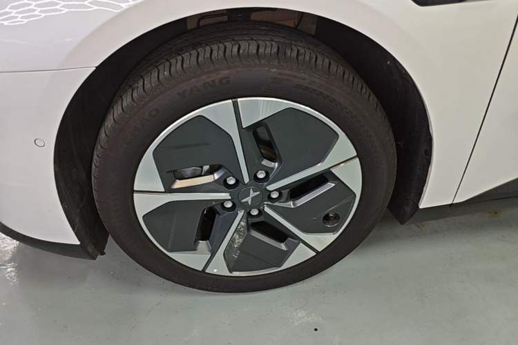 Used XPeng MONA M03 2025 515 Long-Range Plus Left Front Wheel Hub