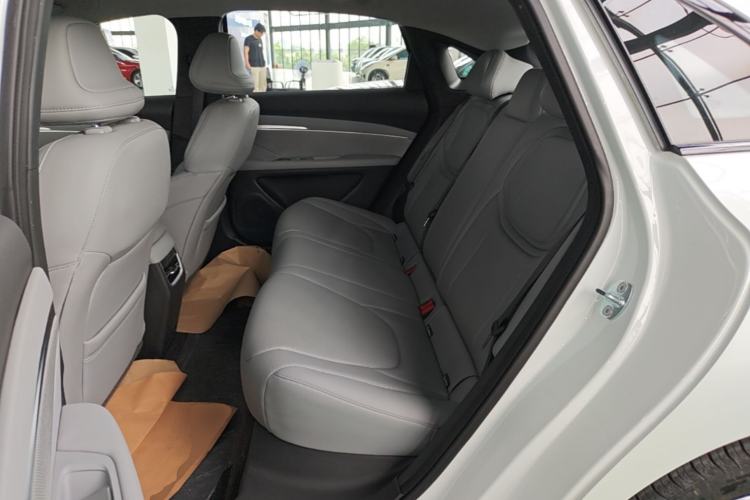 Used XPeng MONA M03 2025 600 with Ultra-Long Range Max Left Rear Seat