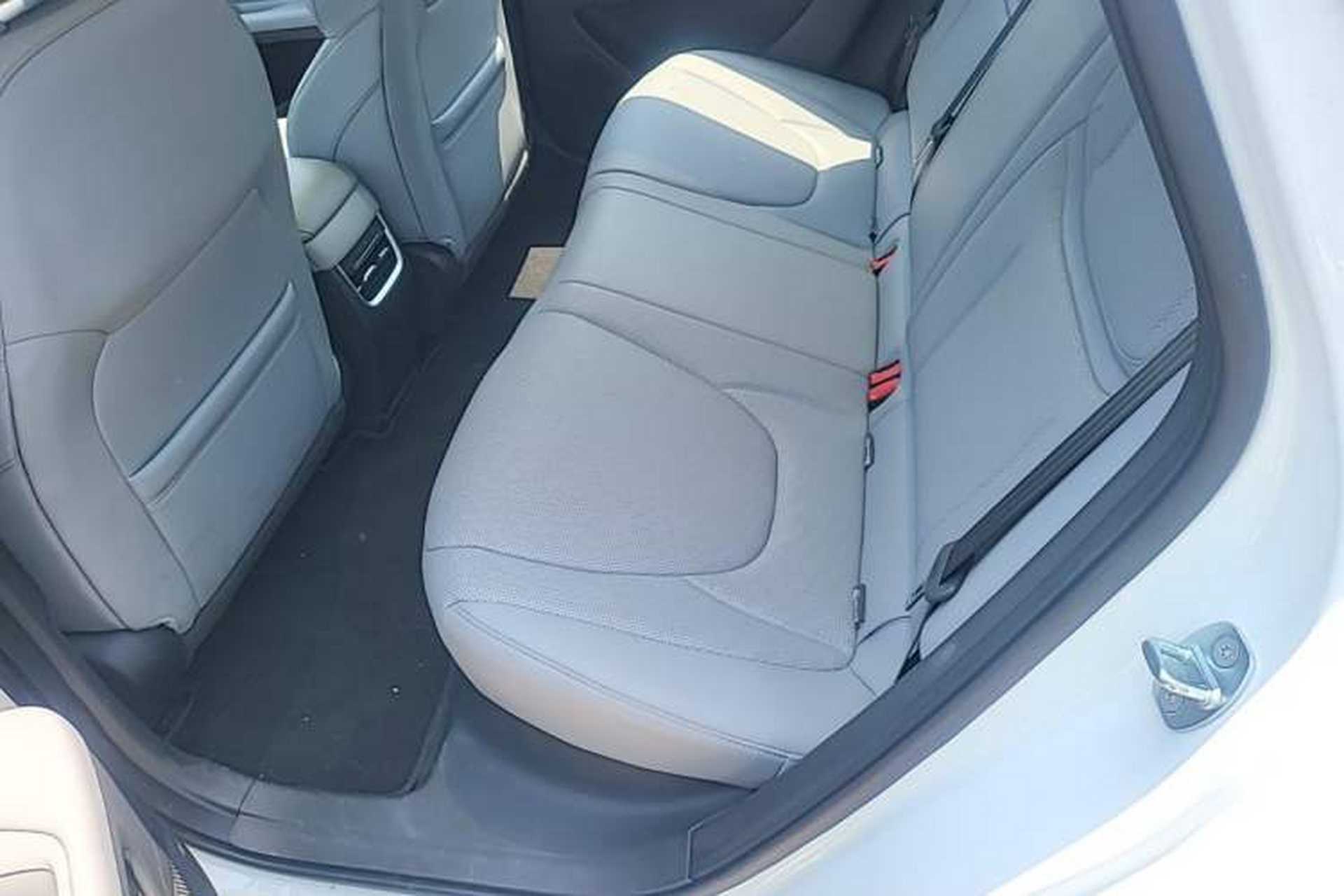 Used XPeng MONA M03 2025 600 with Ultra-Long Range Max Left Rear Seat