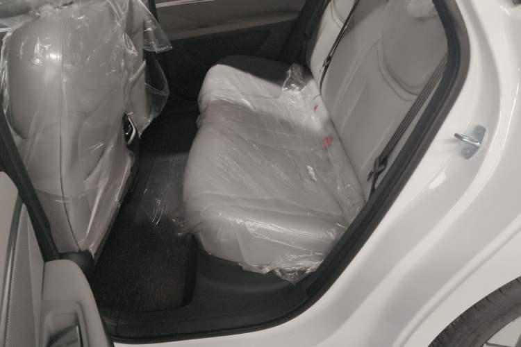 Used XPeng MONA M03 2025 515 Long-Range Plus Left Rear Seat
