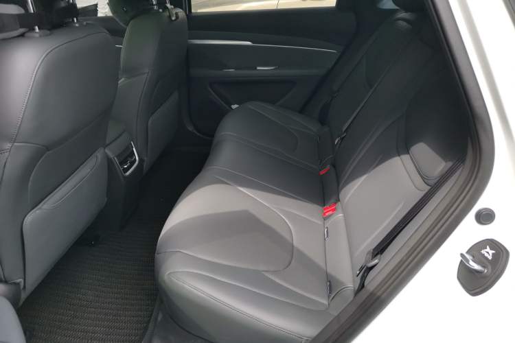 Used XPeng MONA M03 2025 600 with Ultra-Long Range Max Left Rear Seat