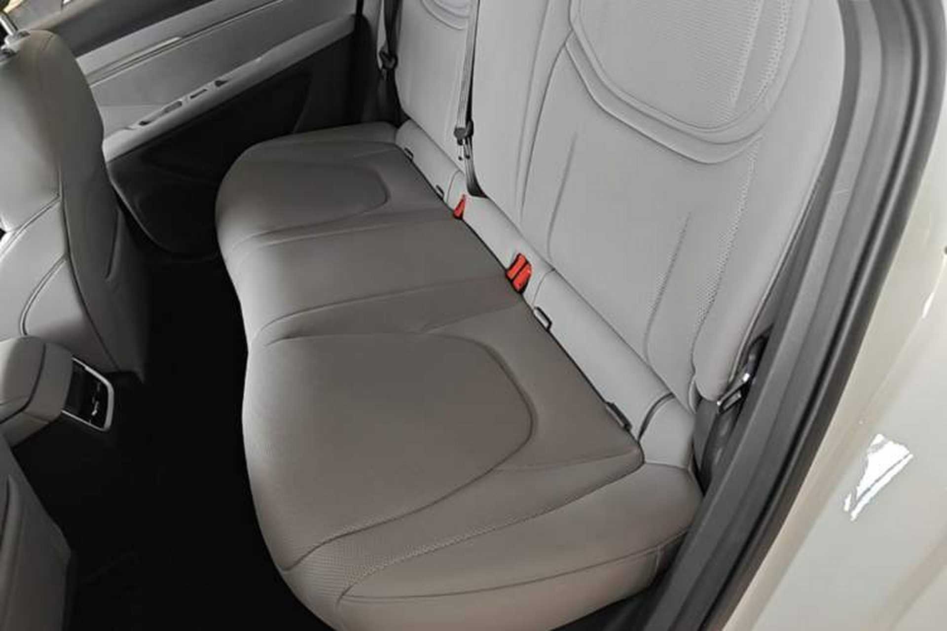 Used XPeng MONA M03 2025 600 with Ultra-Long Range Max Left Rear Seat