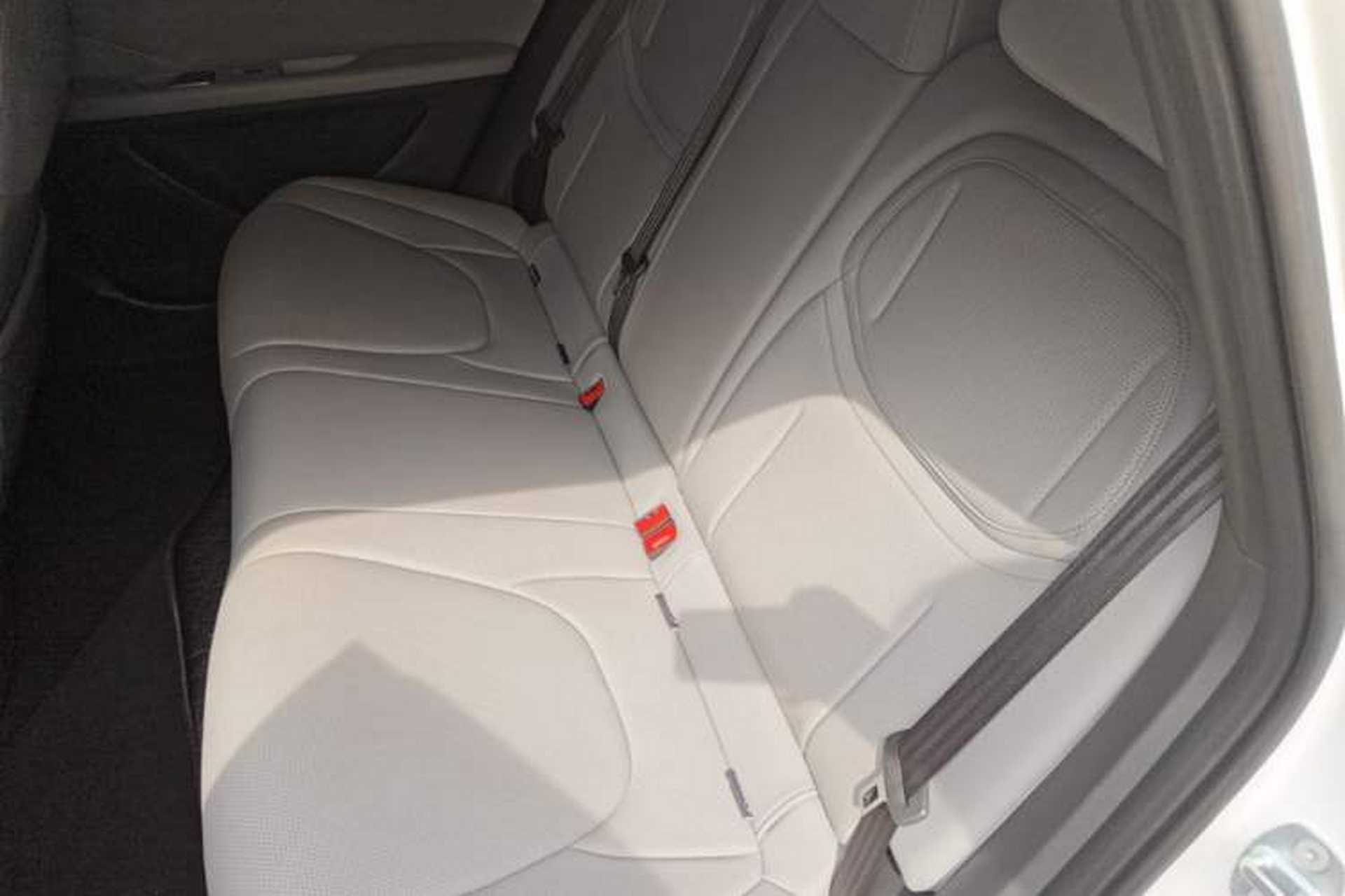 Used XPeng MONA M03 2025 600 with Ultra-Long Range Max Left Rear Seat