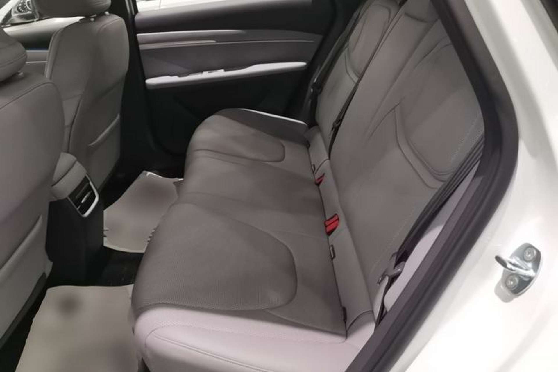 Used XPeng MONA M03 2025 600 with Ultra-Long Range Max Left Rear Seat