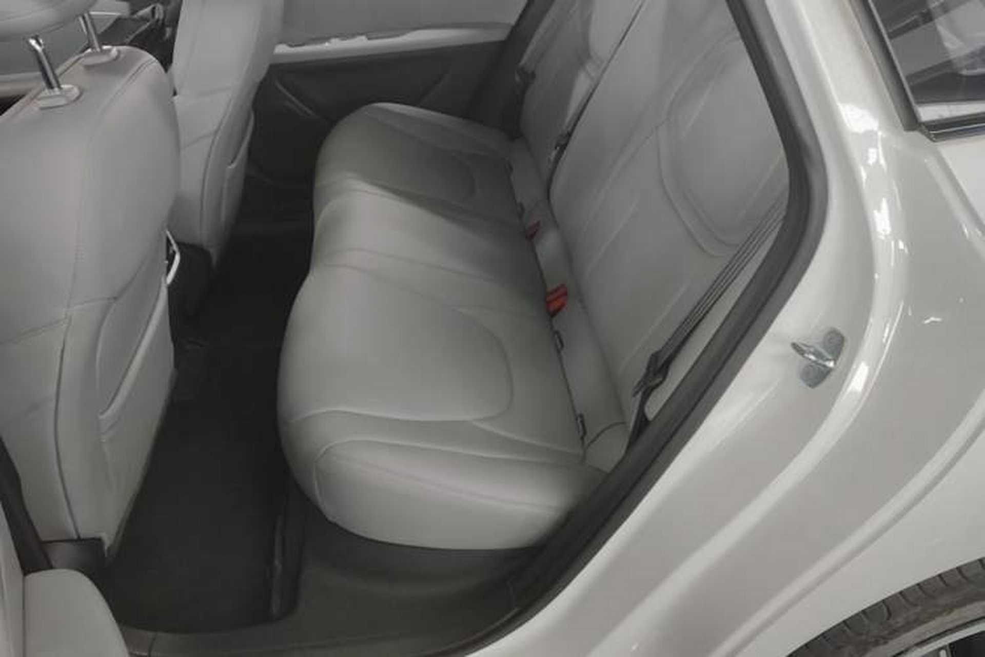 Used XPeng MONA M03 2025 600 with Ultra-Long Range Max Left Rear Seat