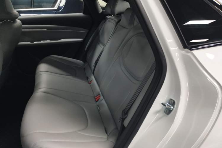 Used XPeng MONA M03 2025 600 with Ultra-Long Range Max Left Rear Seat