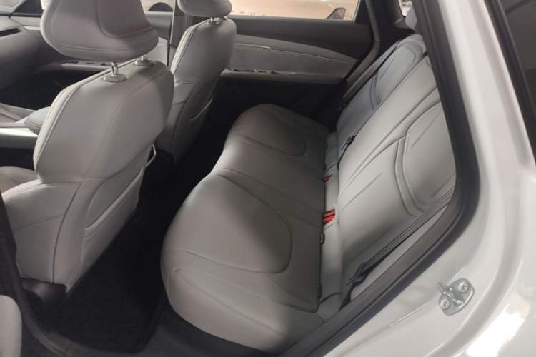 Used XPeng MONA M03 2025 600 with Ultra-Long Range Max Left Rear Seat