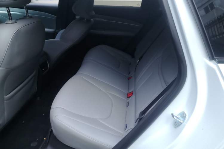 Used XPeng MONA M03 2025 600 with Ultra-Long Range Max Left Rear Seat
