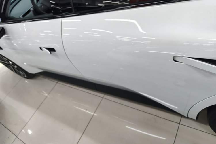 Used XPeng MONA M03 2025 600 with Ultra-Long Range Max Left Side Sill