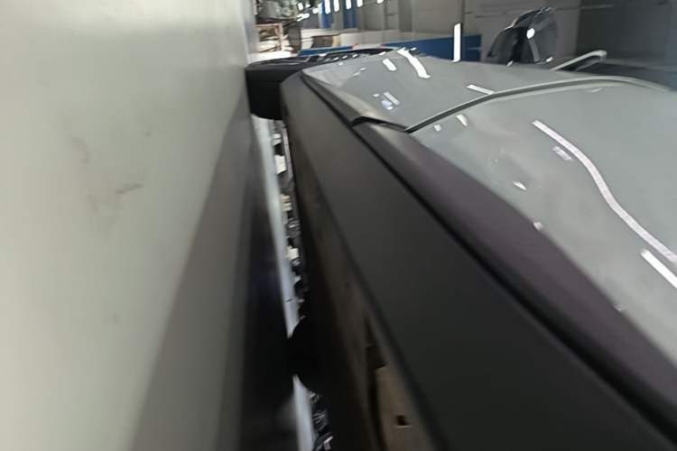 Used XPeng MONA M03 2025 600 with Ultra-Long Range Max Left Side Sill