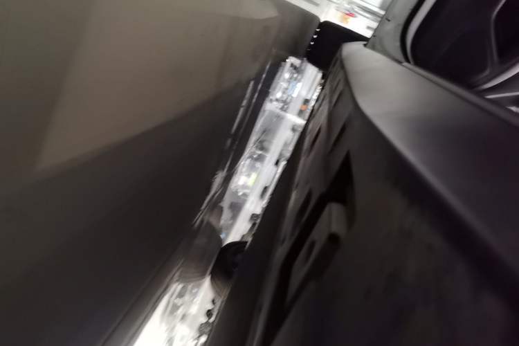Used XPeng MONA M03 2025 600 with Ultra-Long Range Max Left Side Sill