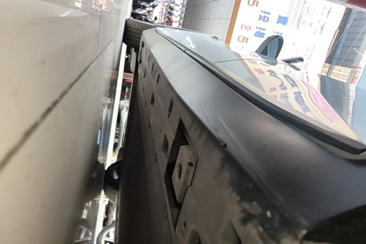 Used XPeng MONA M03 2025 620 Ultra-Long Range Plus Left Side Sill