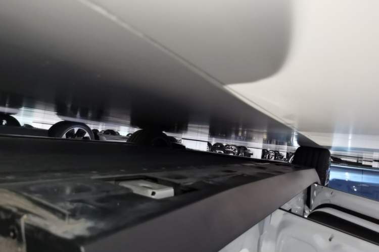 Used XPeng MONA M03 2025 600 with Ultra-Long Range Max Left Side Sill