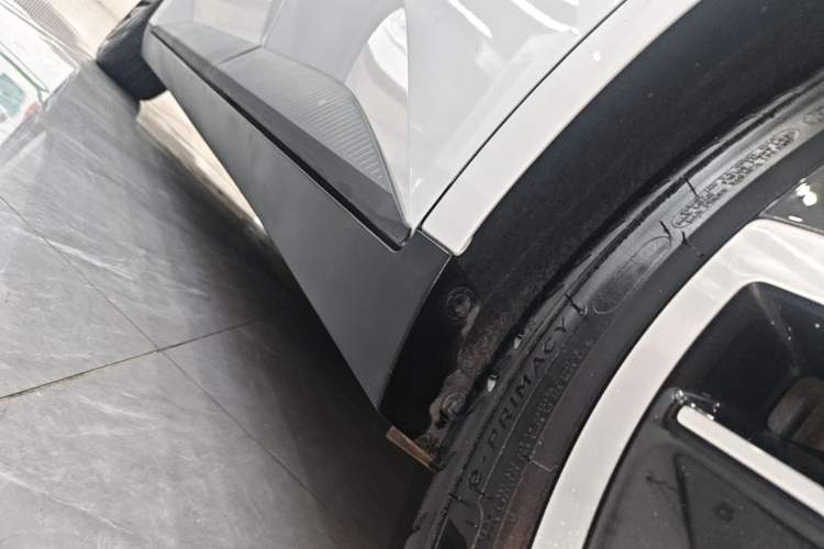 Used XPeng MONA M03 2025 600 with Ultra-Long Range Max Left Side Sill