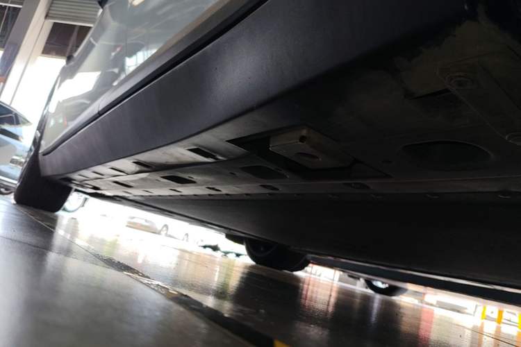 Used XPeng MONA M03 2025 600 with Ultra-Long Range Max Left Side Sill