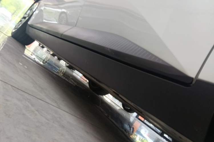 Used XPeng MONA M03 2025 600 with Ultra-Long Range Max Left Side Sill