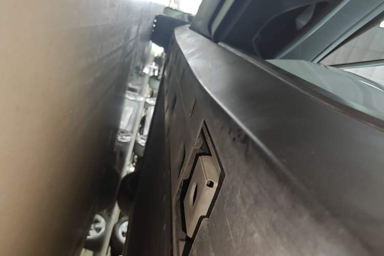 Used XPeng MONA M03 2025 600 with Ultra-Long Range Max Left Side Sill