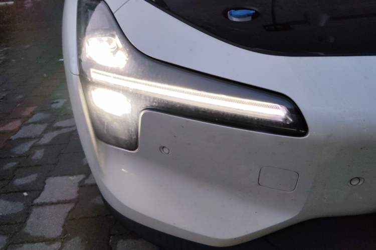 Used XPeng MONA M03 2025 515 Long-Range Plus Right Front Headlight