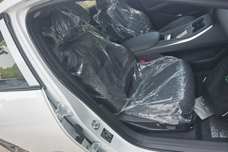 Used XPeng MONA M03 2025 515 Long-Range Plus Right Front Seat