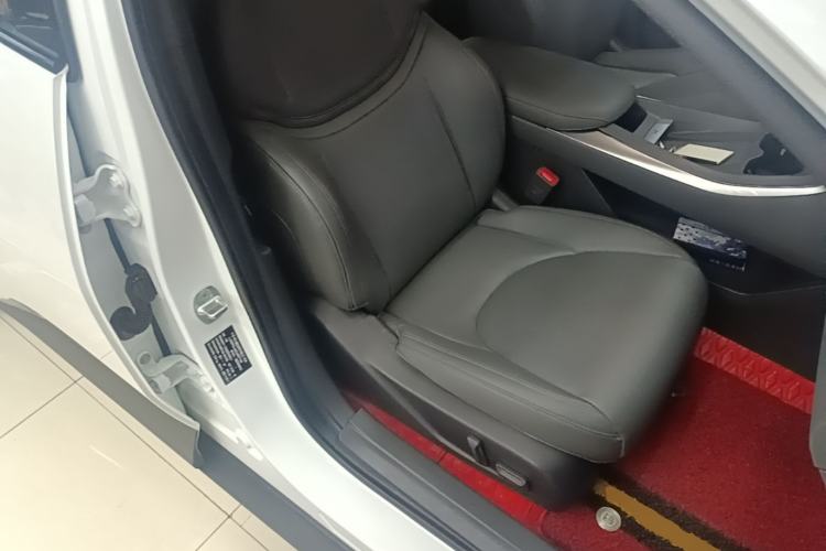 Used XPeng MONA M03 2025 620 Ultra-Long Range Plus Right Front Seat