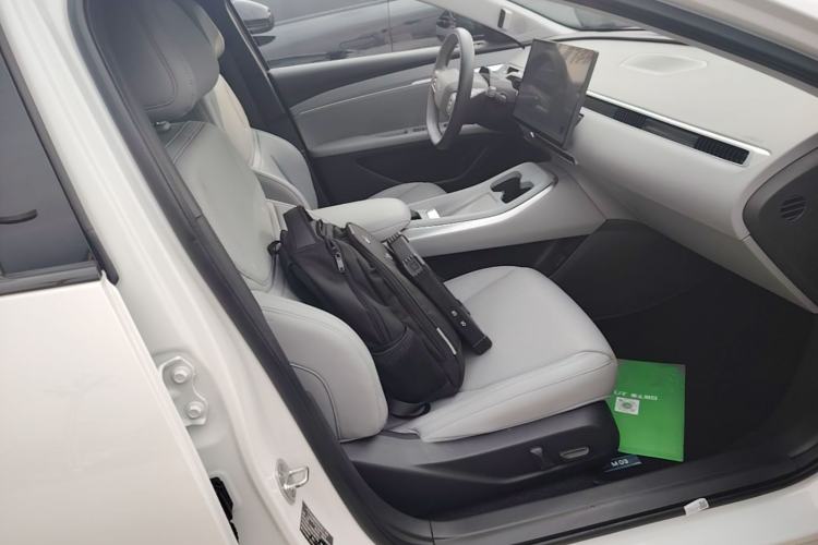 Used XPeng MONA M03 2025 600 with Ultra-Long Range Max Right Front Seat