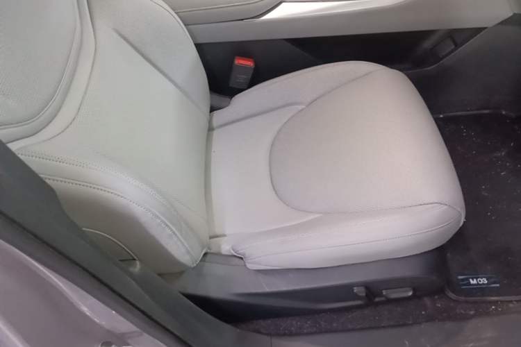 Used XPeng MONA M03 2025 502 Long-Range Max Right Front Seat