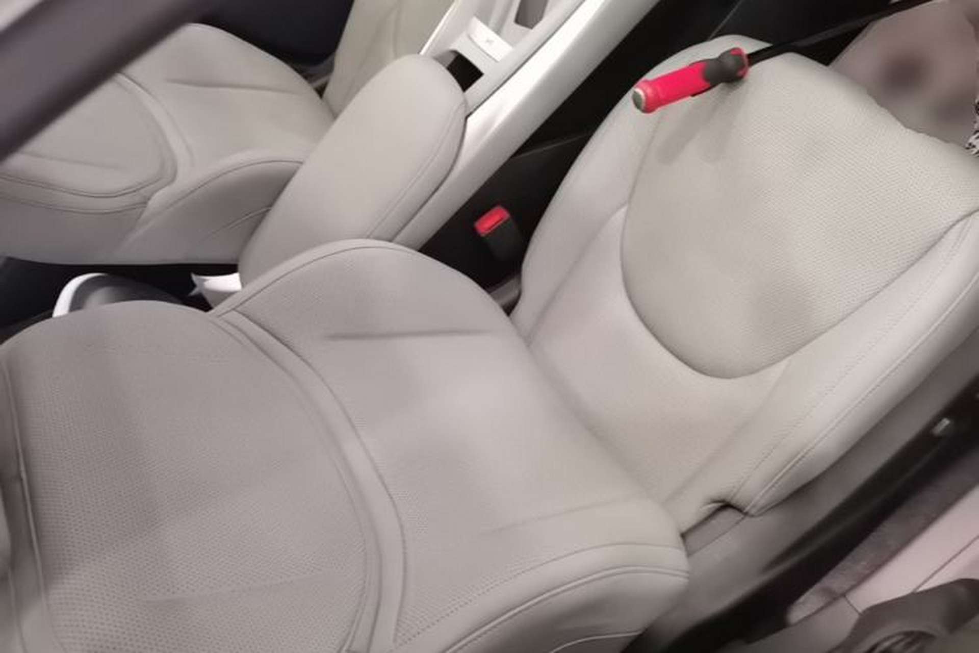 Used XPeng MONA M03 2025 600 with Ultra-Long Range Max Right Front Seat
