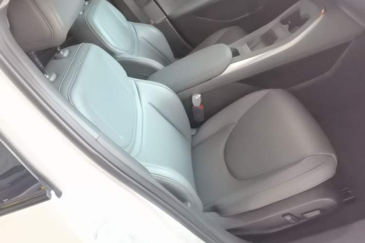 Used XPeng MONA M03 2025 620 Ultra-Long Range Plus Right Front Seat