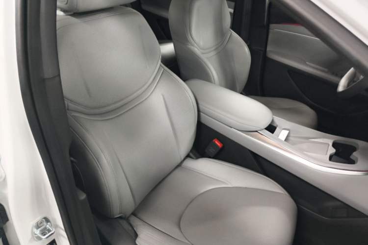 Used XPeng MONA M03 2025 600 with Ultra-Long Range Max Right Front Seat